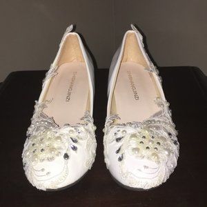 Leatherette Rhinestone and Lace Pumps
